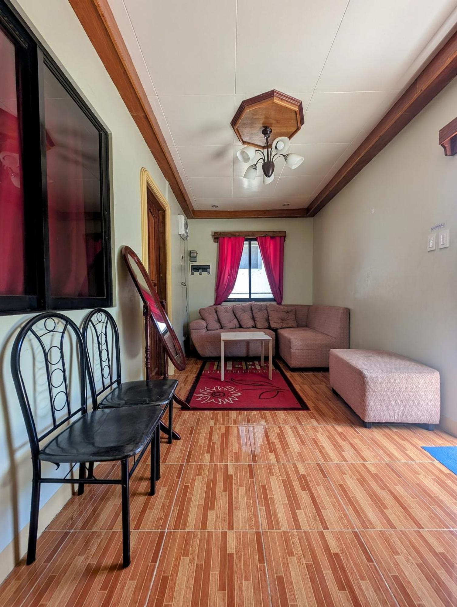 Screaming Gecko Hostel Busuanga Bagian luar foto