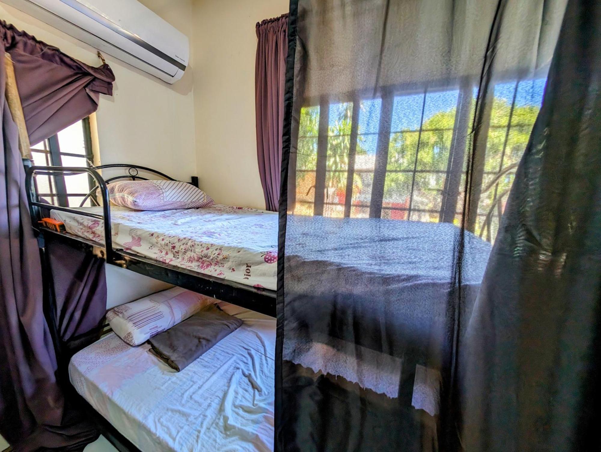 Screaming Gecko Hostel Busuanga Bagian luar foto